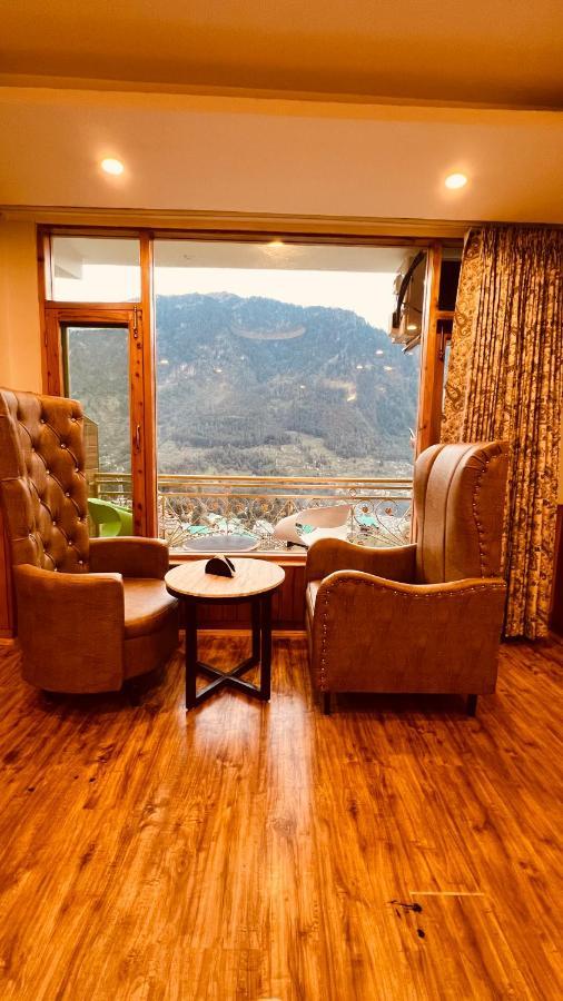 Smuggler Resort By West Western Near To Mall Road & Hadimba Temple # Swimming Pool#Free Pick From Volvo Bus Stand Manali  Exterior photo