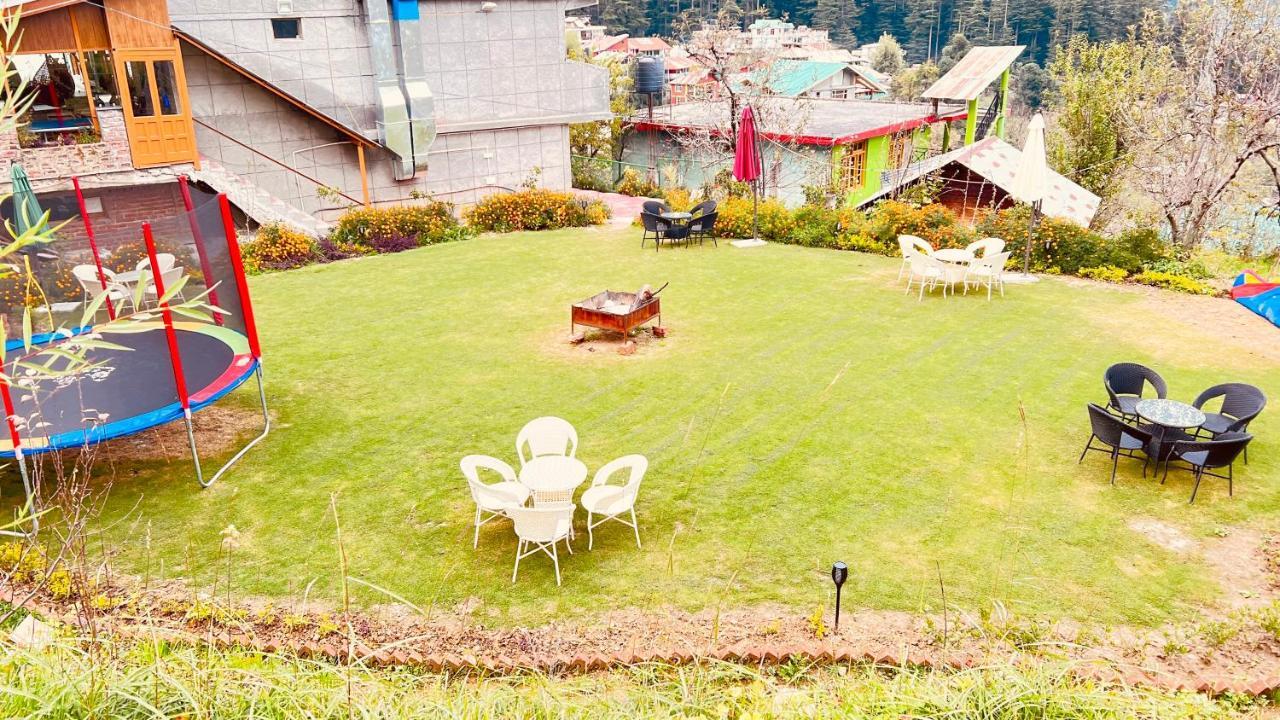 Smuggler Resort By West Western Near To Mall Road & Hadimba Temple # Swimming Pool#Free Pick From Volvo Bus Stand Manali  Exterior photo